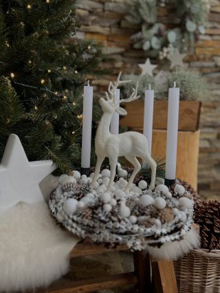 Objevte naši novou kolekci adventních věnců pro rok 2025